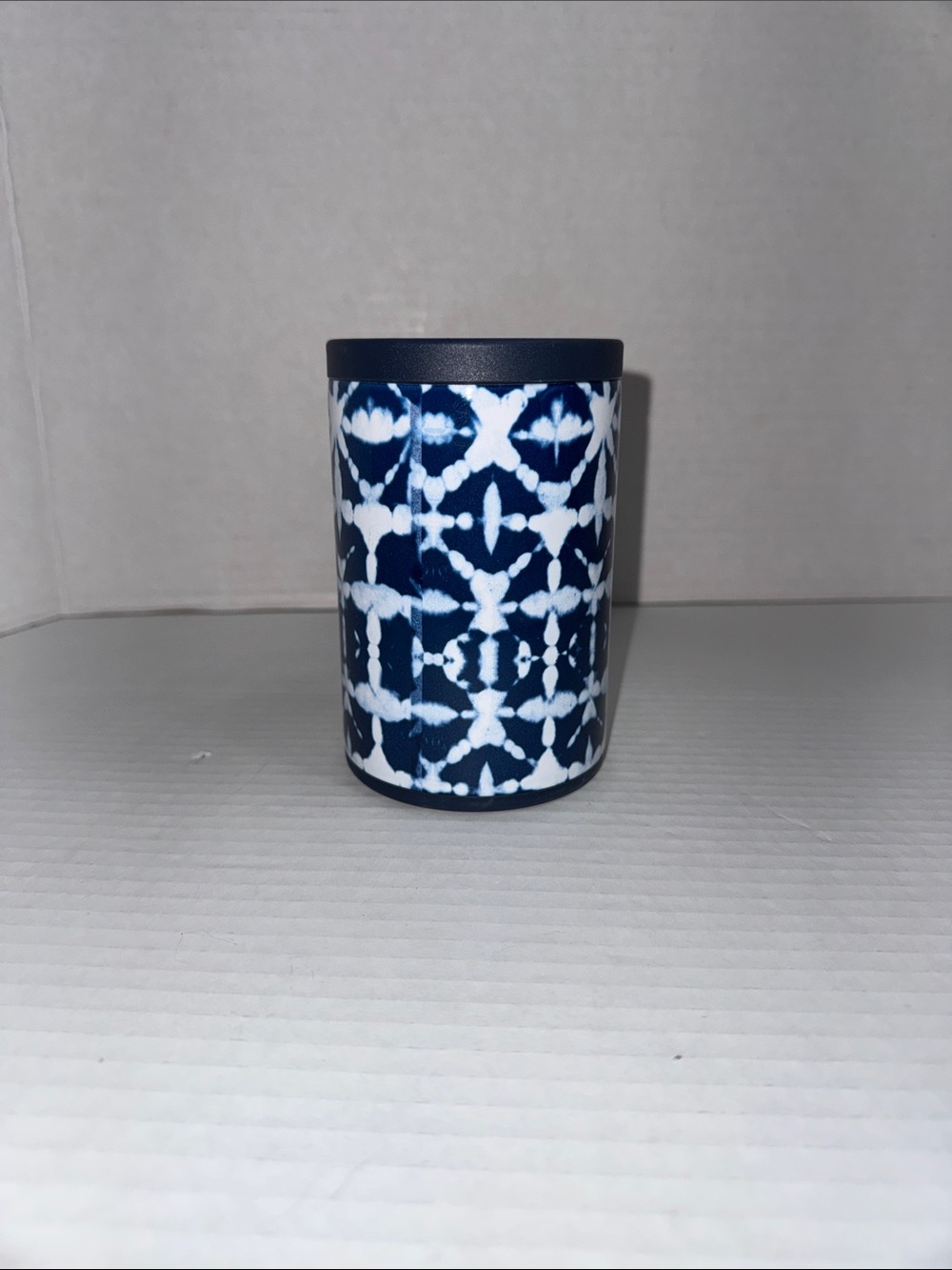 Blue and White Patterned Swig Can Koozie